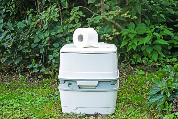 Portable Toilet Options We Offer in Watervliet, MI